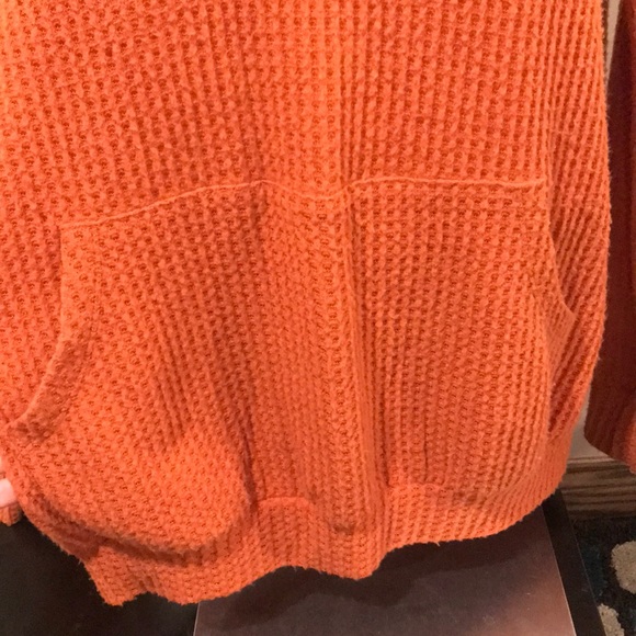 V-Neck Orange Sweater Sz S - Picture 3 of 6